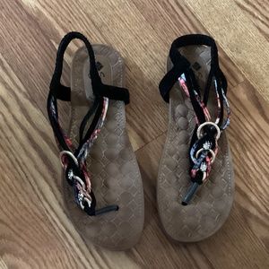 Stylish Women's Sandals with Black and Multicolor Straps